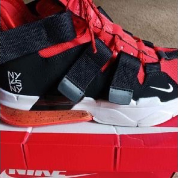 $85 firm /like new,online they are over $150 
Size 8 in mens - Picture 2 of 3